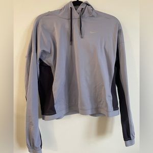 Nike Women’s Therma-Fit Running sweatshirt. Purple and Black. Size Small